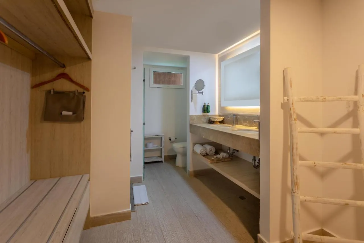 Karmairi Cartagena (Adults Only) Hotel